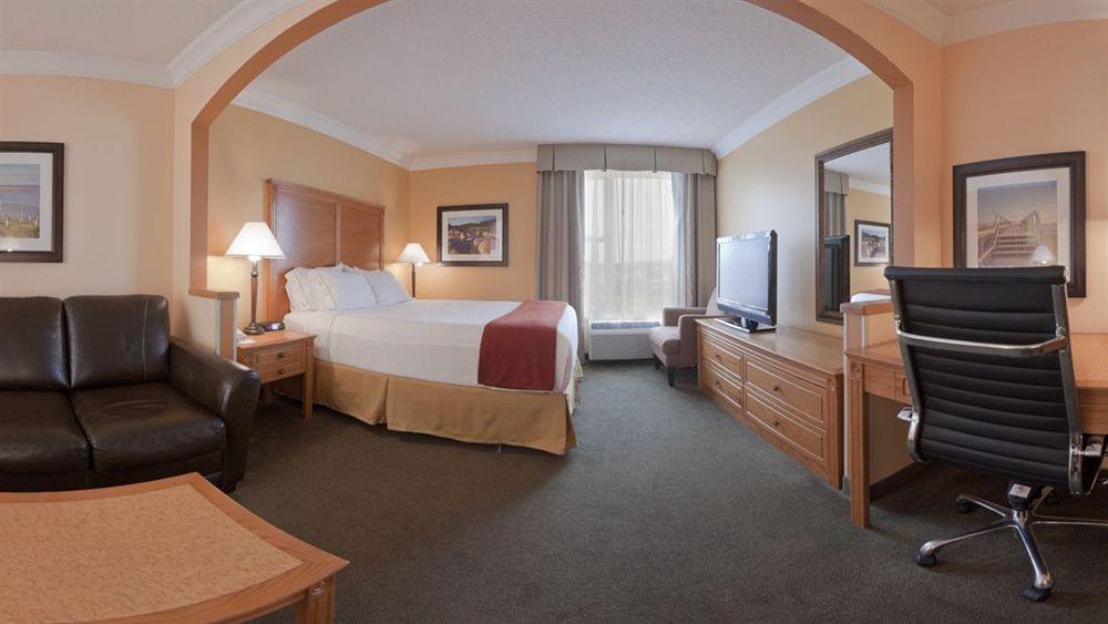 Holiday Inn Express Hotel & Suites Charlottetown By Ihg Екстериор снимка